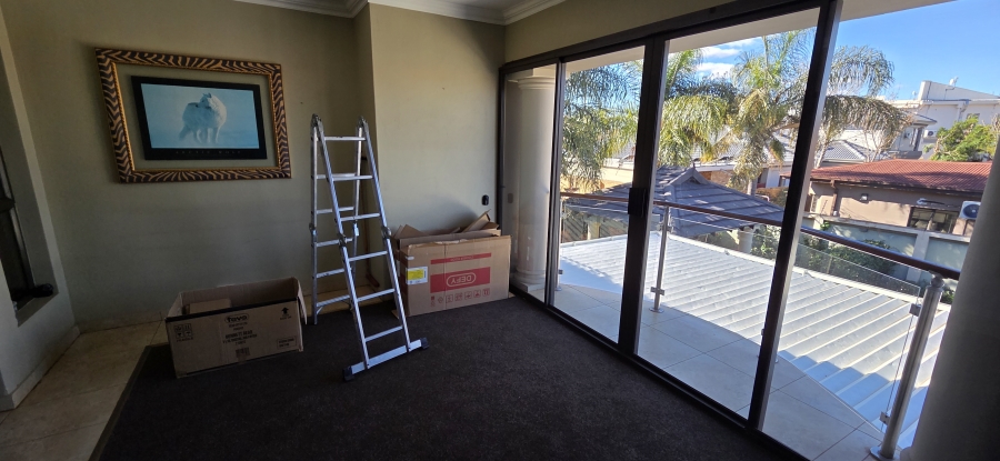 4 Bedroom Property for Sale in Roylglen Gardens Northern Cape